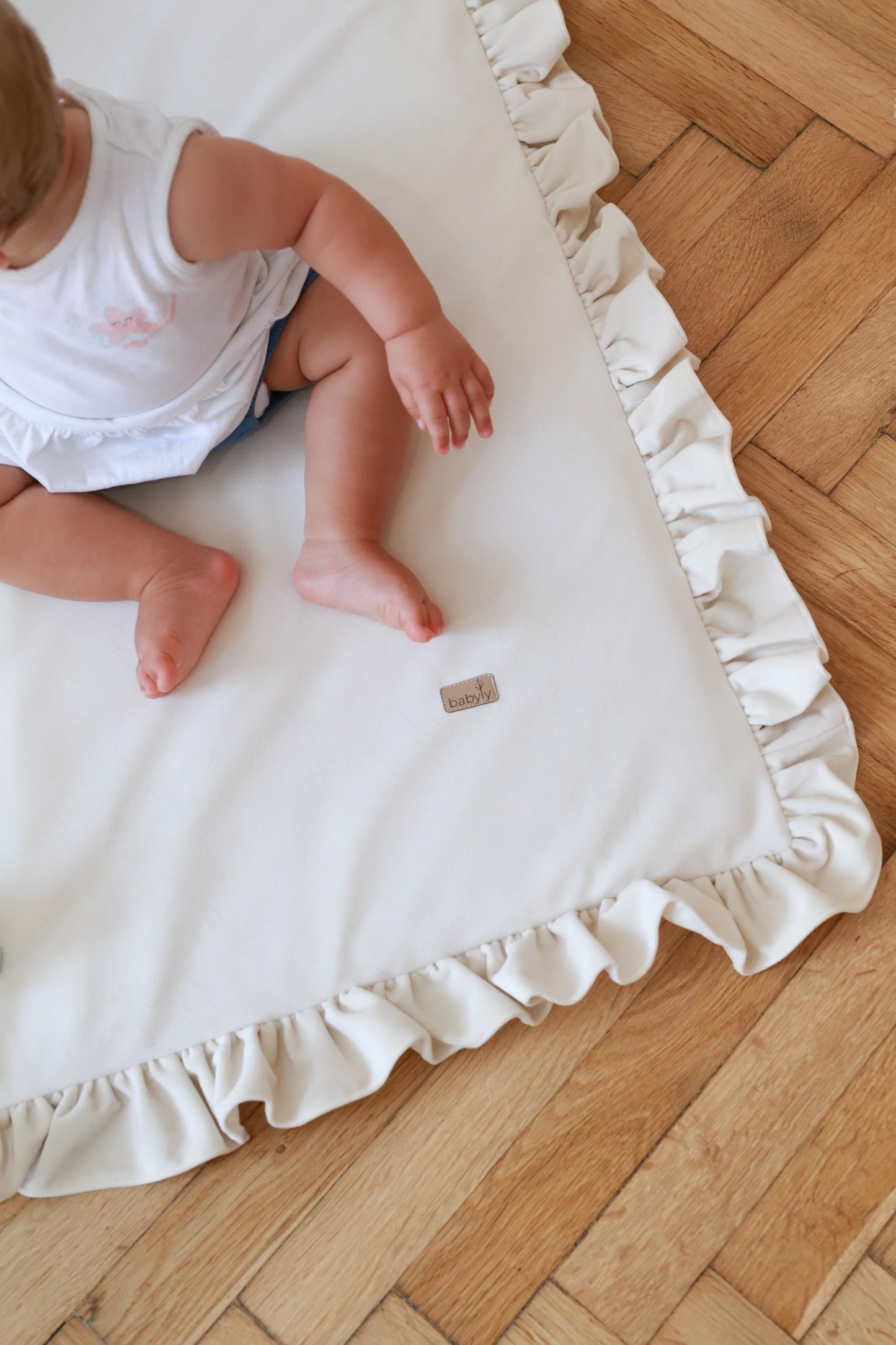 Velvet Foam Play Mat with Frills