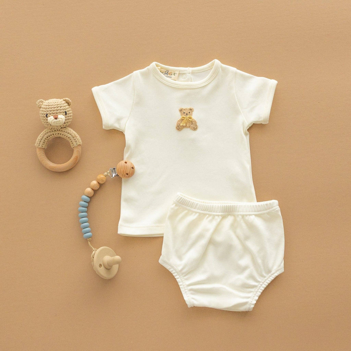 Bear Hugs Diaper Cover Set - Ivory